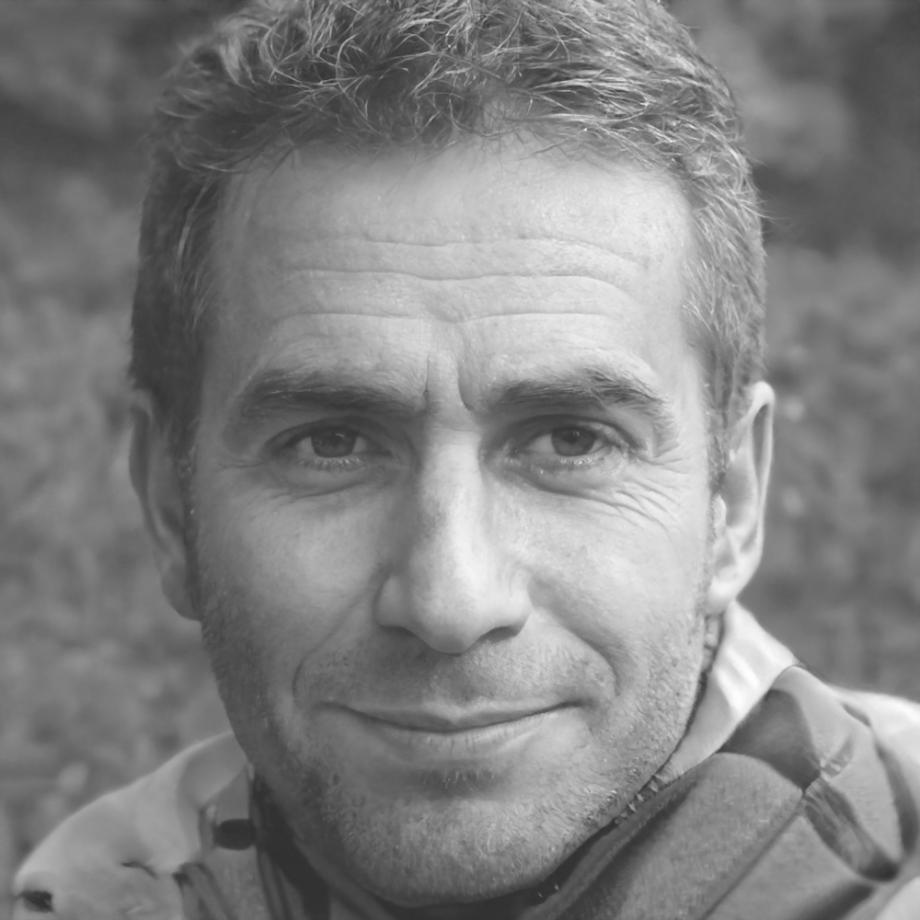 Marco, consulente assicurativo esperto di finaretholuv